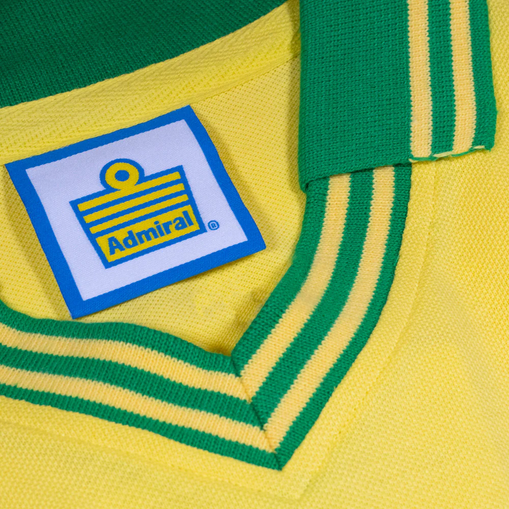 Norwich City 1976-81 Retro Home Shirt - Image 4